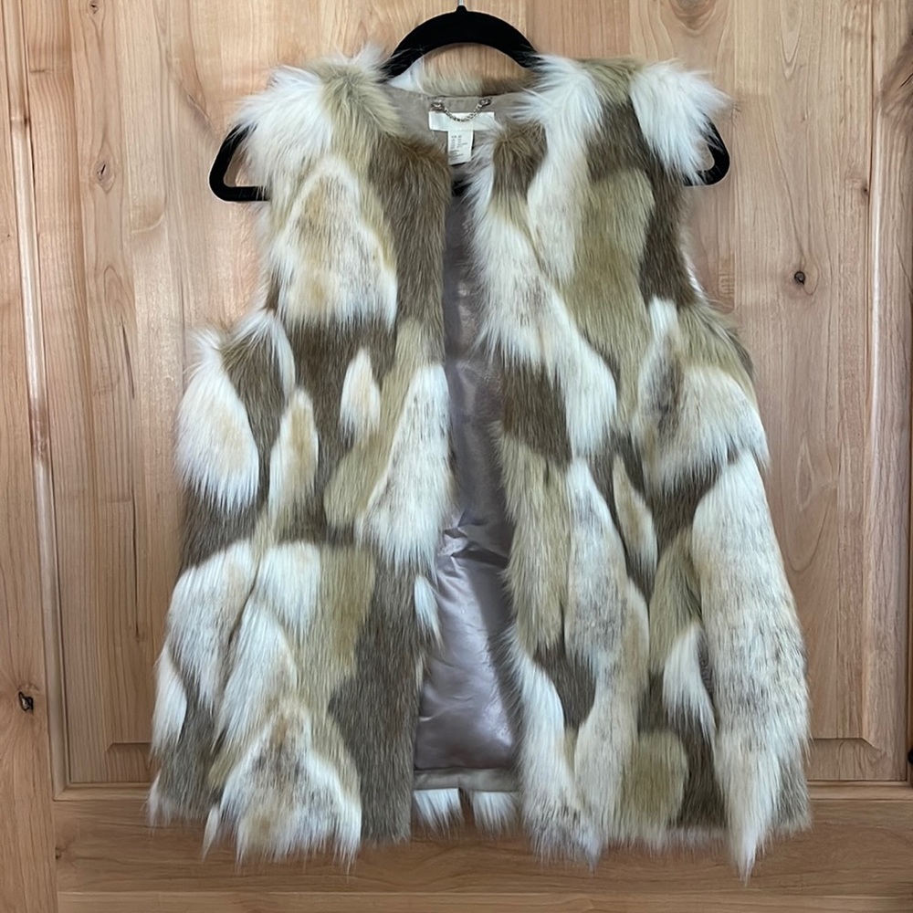 NWOT H&M Women’s Multi-Colored Faux Fur Vest, Size XS